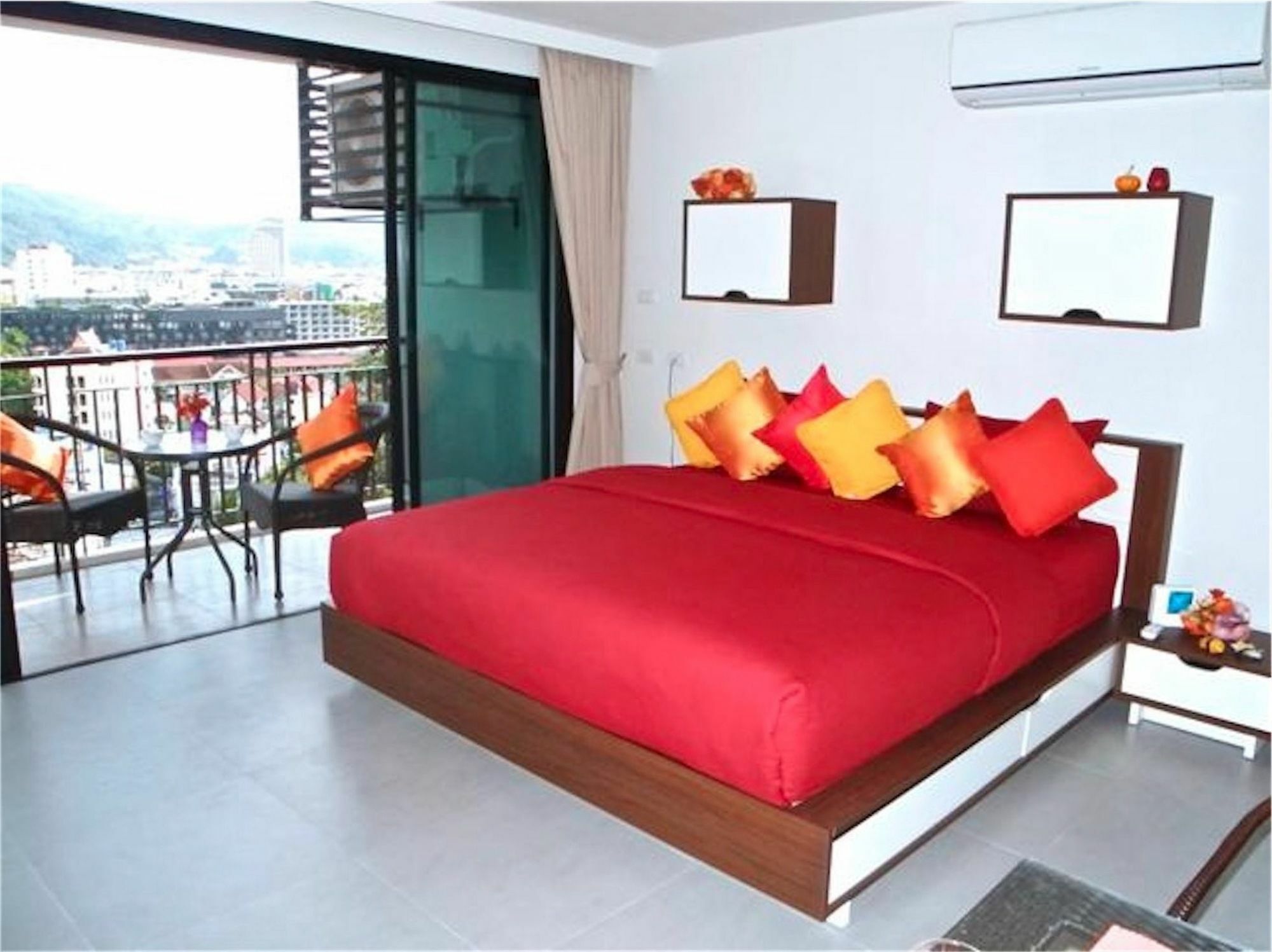 Bliss Patong 2 Bedrooms Apartment Eksteriør billede