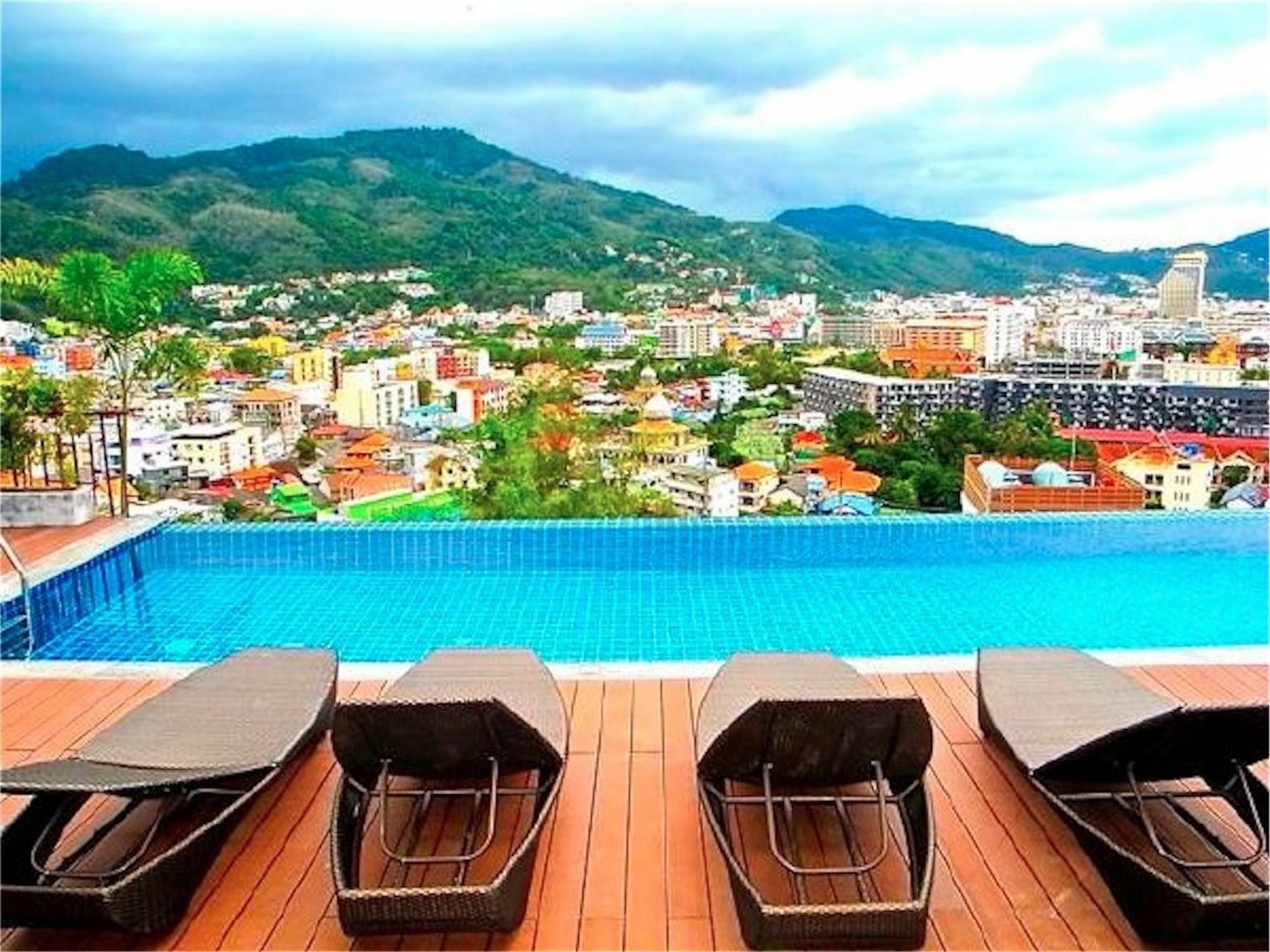 Bliss Patong 2 Bedrooms Apartment Eksteriør billede